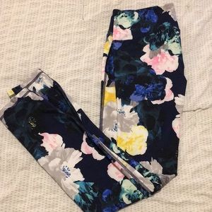 Old Navy Mid-Rise Compression Leggings